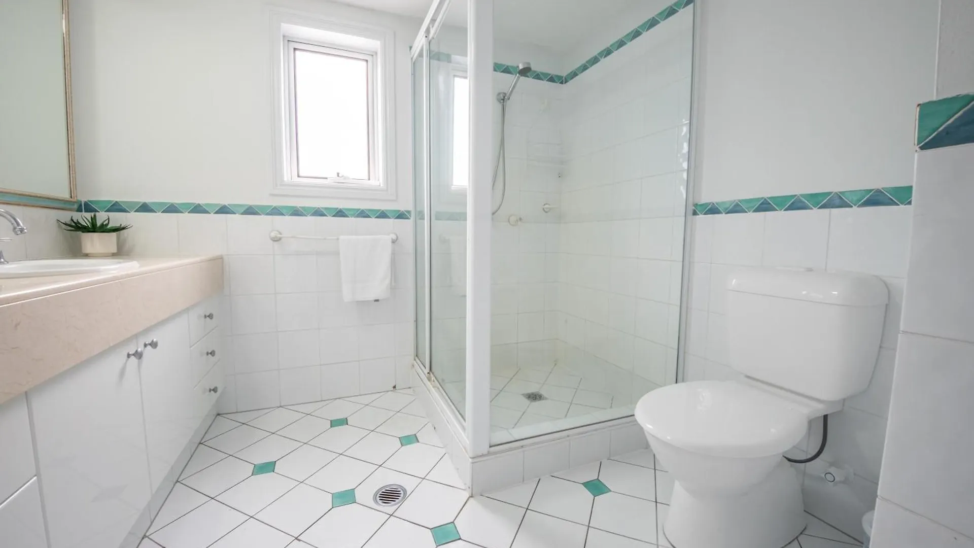 Moroccan Resort Surfers Paradise Gold Coast Apartment